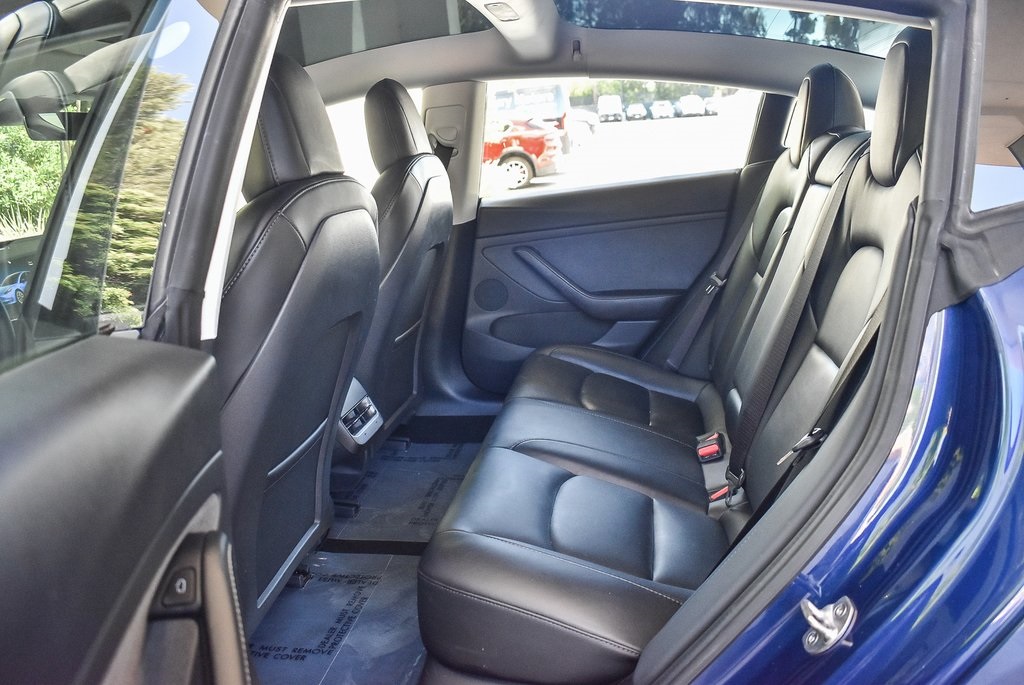 2022 Tesla Model 3 photo 16