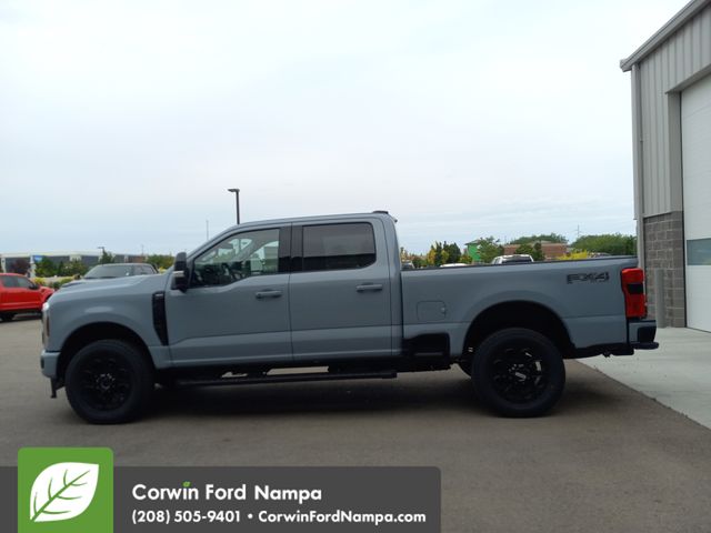 New 2025 Glacier Gray Metallic Tri-Coat Ford Lariat image 6