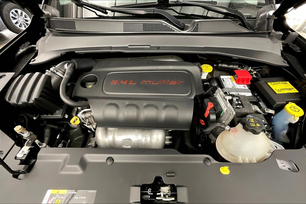 2022 Jeep Compass Latitude photo 10