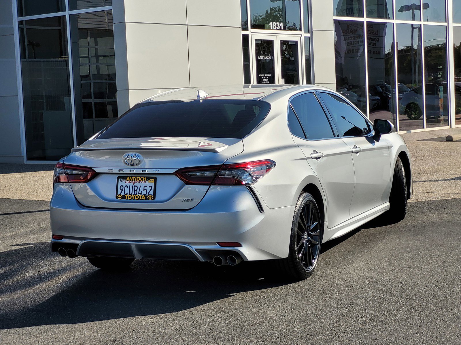 2023 Toyota Camry XSE photo 4