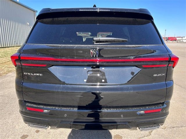 2025 Buick Enclave Sport Touring photo 4