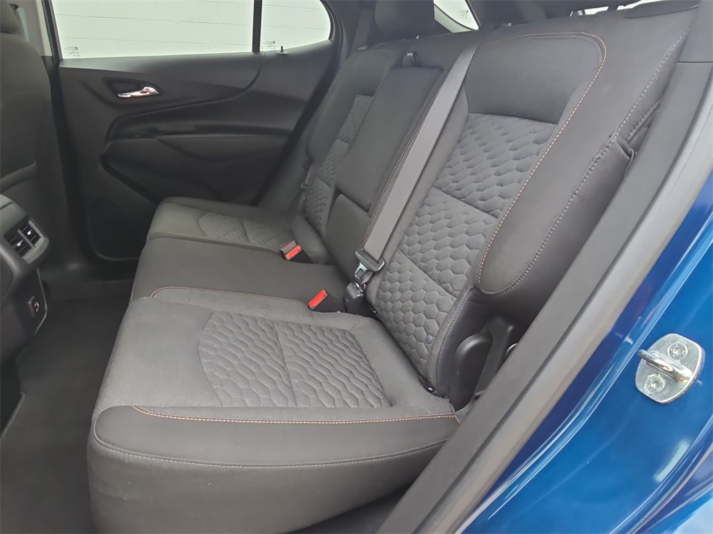 2021 Chevrolet Equinox LT photo 25