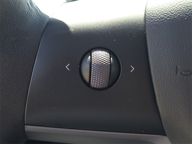 2022 Tesla Model Y Long Range photo 18
