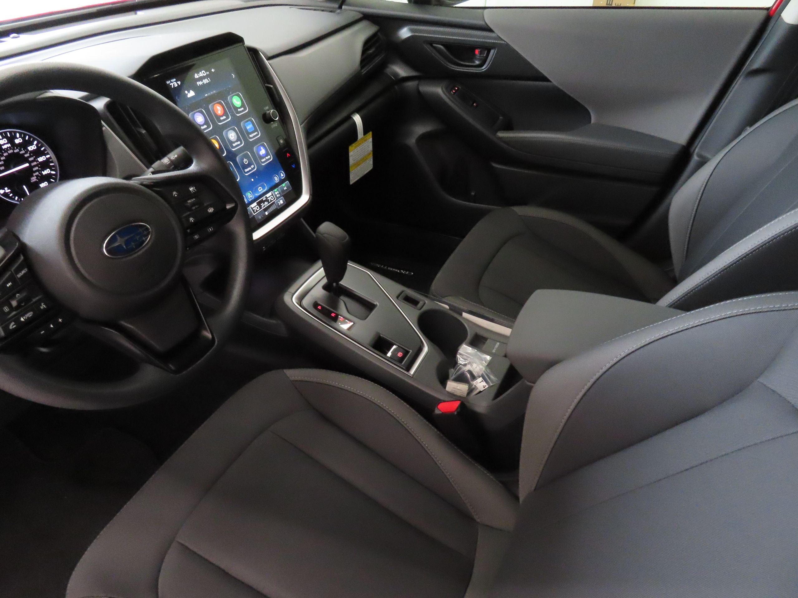 2025 Subaru Crosstrek Premium photo 17