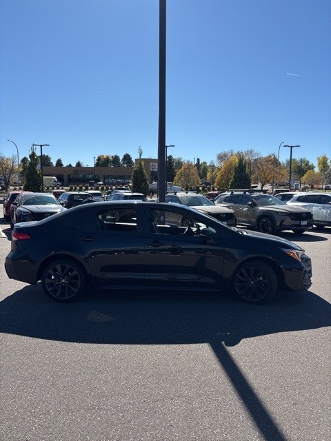 2024 Toyota Corolla SE Premium photo 2