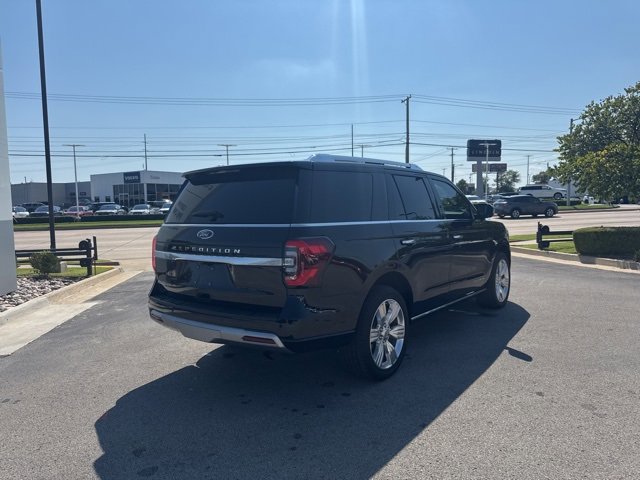 2023 Ford Expedition Platinum photo 4