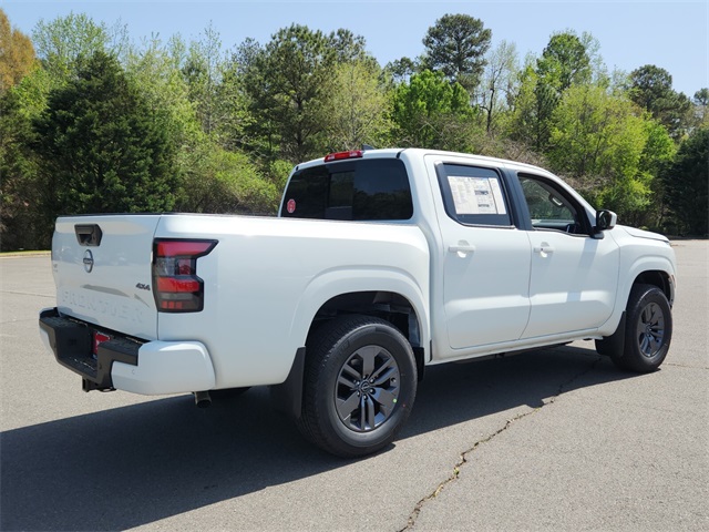 2025 Nissan Frontier SV photo 3