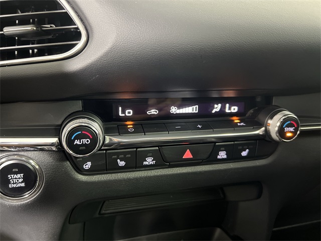 2022 Mazda CX-30 Premium photo 17
