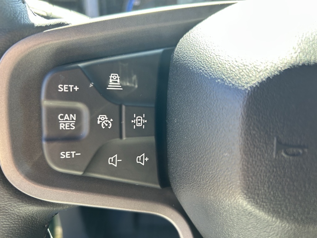 2024 Ford Bronco Outer Banks photo 13