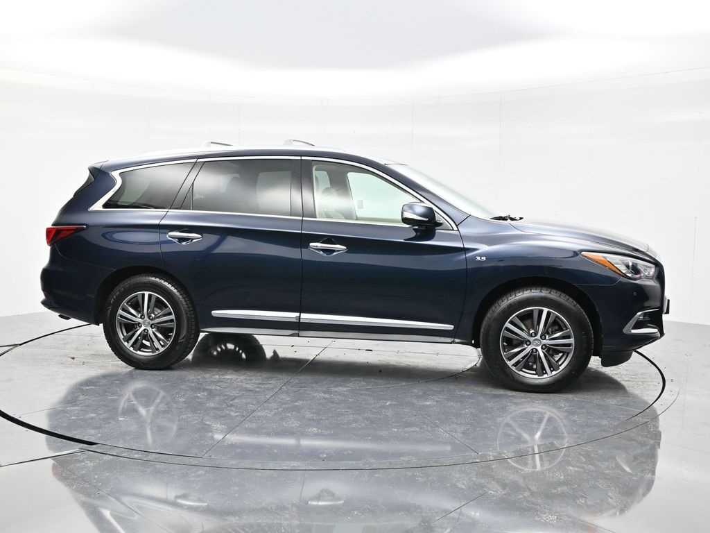 2019 Infiniti QX60 Luxe photo 4
