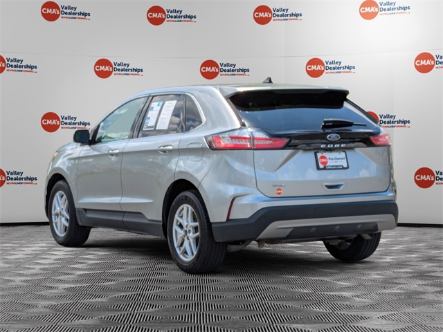 2023 Ford Edge SEL photo 5