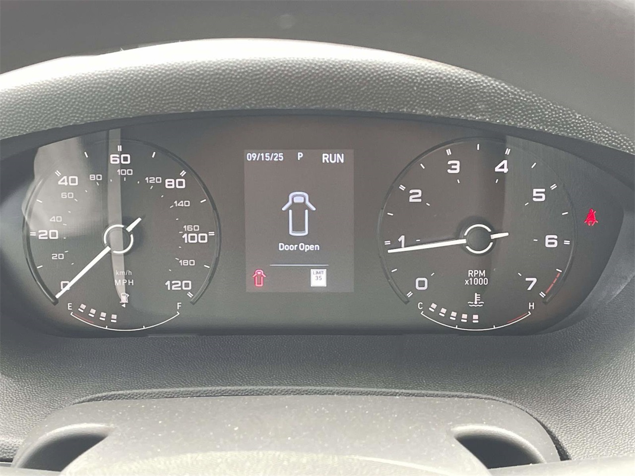 2024 Ram ProMaster 1500 photo 13