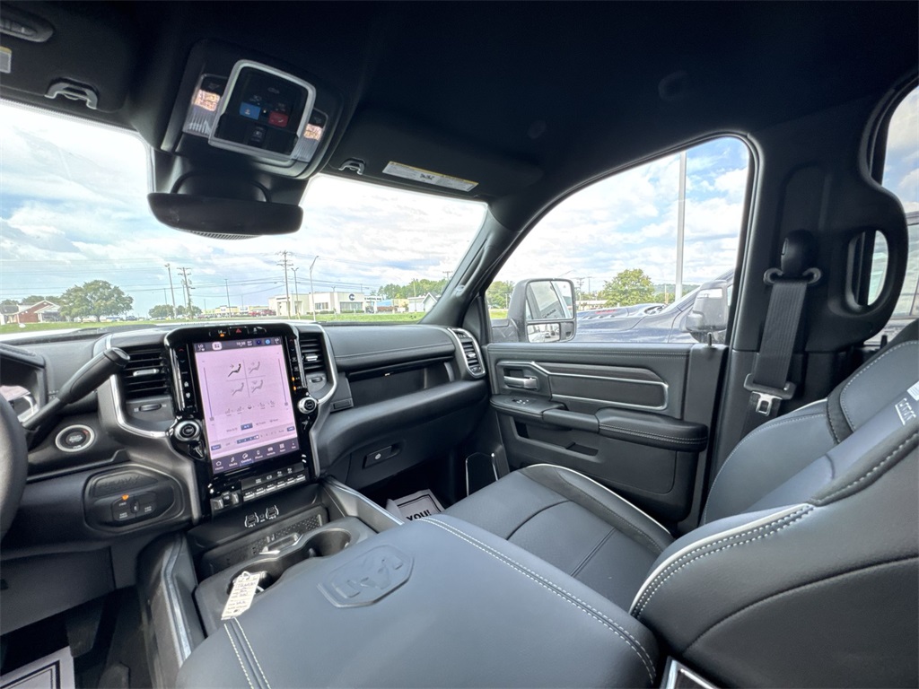 2026 Ram 2500 Laramie photo 11