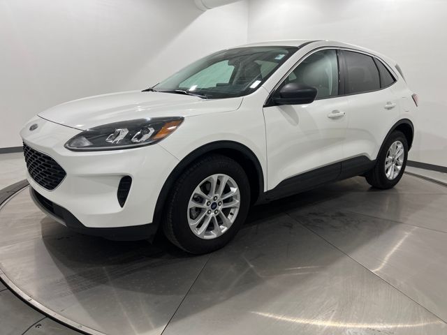 2022 Ford Escape SE's photo