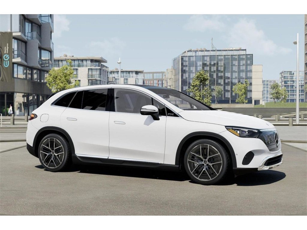 2026 Mercedes Benz EQE SUV 4MATIC photo 13