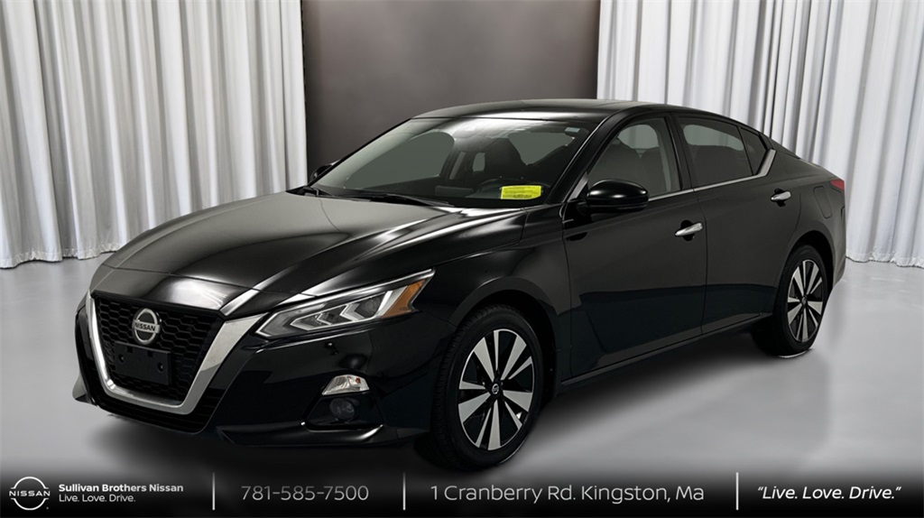 Certified Used 2019 Black Nissan 2.5 SL image 1