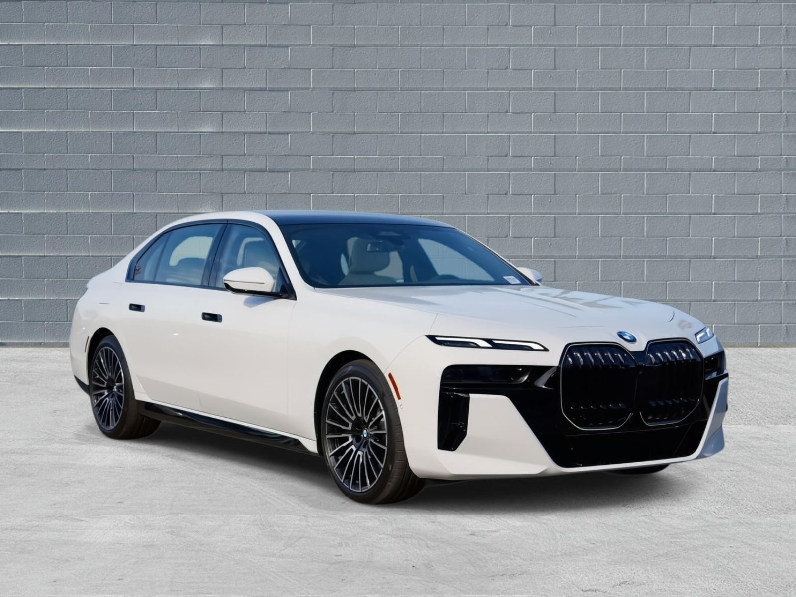 2026 BMW 7 Series 740i's photo