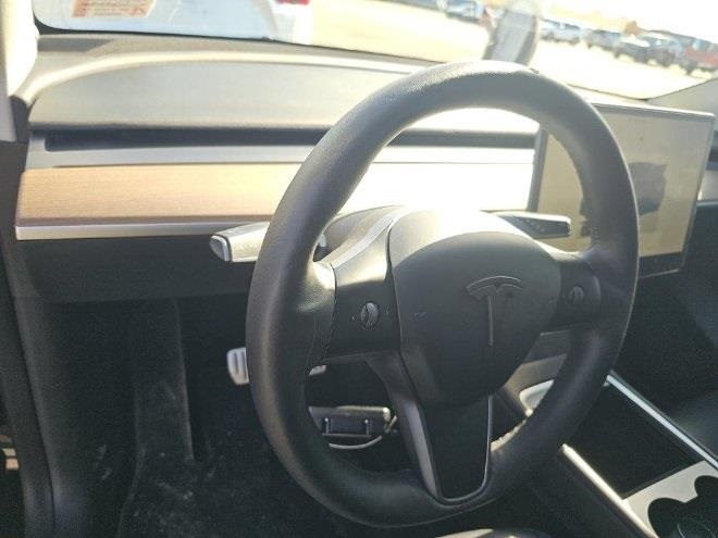 2023 Tesla Model Y Performance photo 4