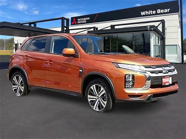 2024 Mitsubishi Outlander Sport ES's photo