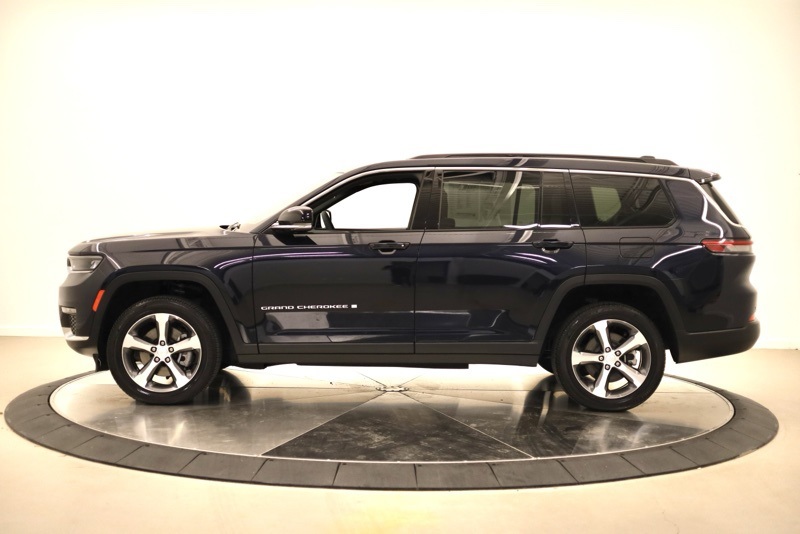 2024 Jeep Grand Cherokee Limited photo 6