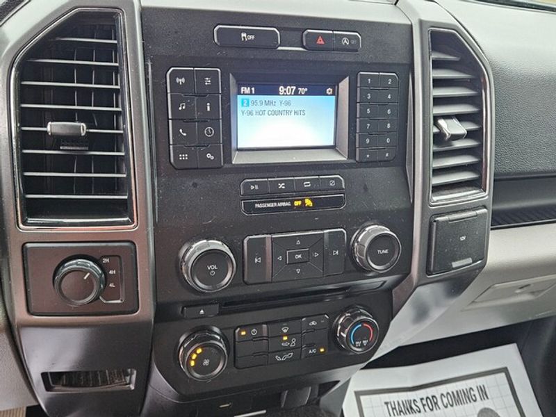 2018 Ford F-150 XLT photo 17