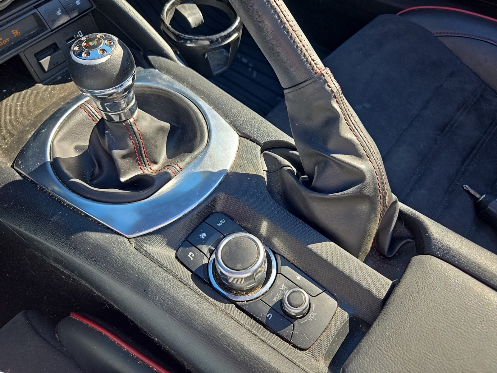 2019 Mazda MX-5 Miata Miata photo 17