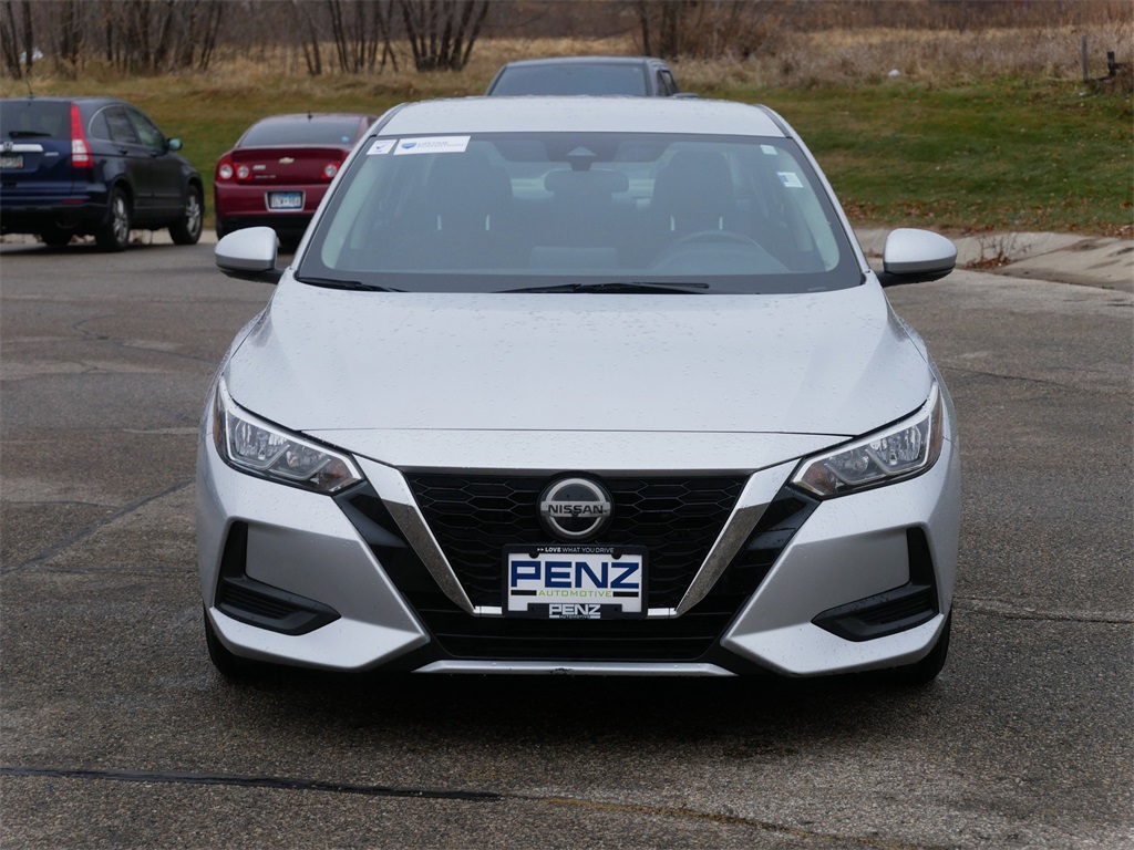 Used 2020 Nissan Sentra SV with VIN 3N1AB8CV6LY209194 for sale in Rochester, Minnesota