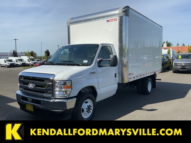 2026 Ford E-Series Cutaway Base's photo