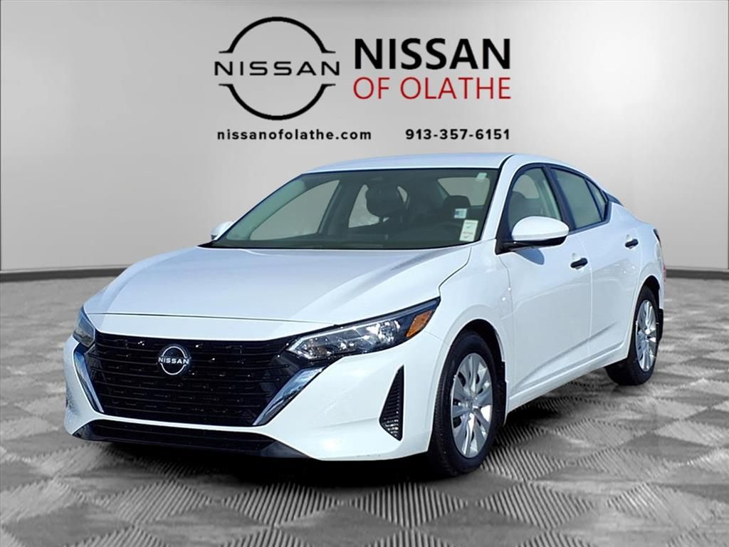 2025 Nissan Sentra S's photo