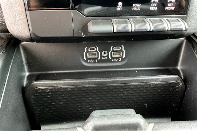 2021 Ram 1500 Rebel photo 18