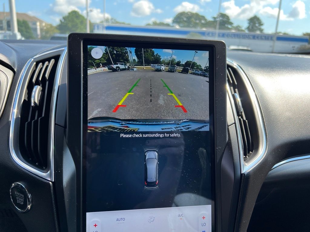 2024 Ford Edge Titanium photo 20