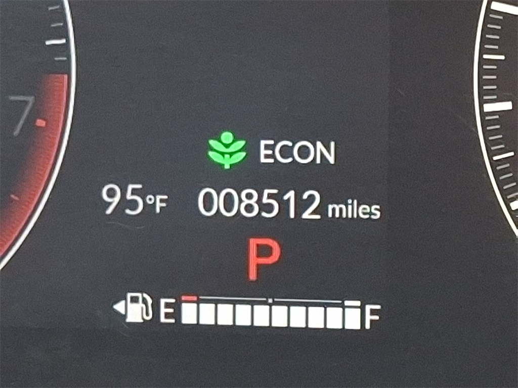 2025 Honda HR-V LX photo 17