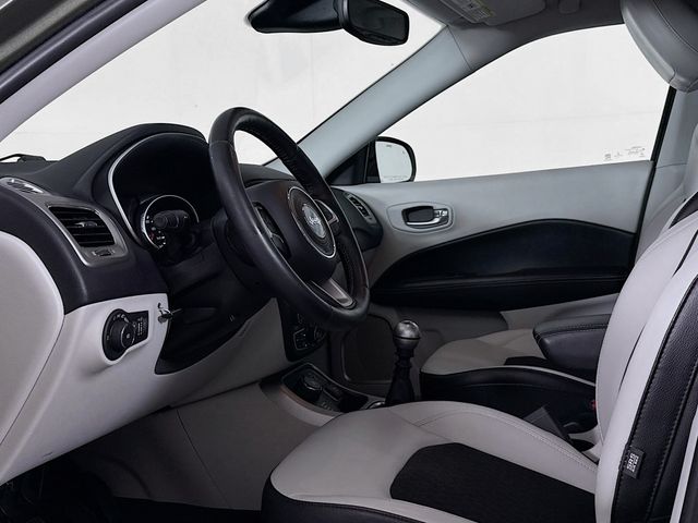 2018 Jeep Compass Latitude photo 6