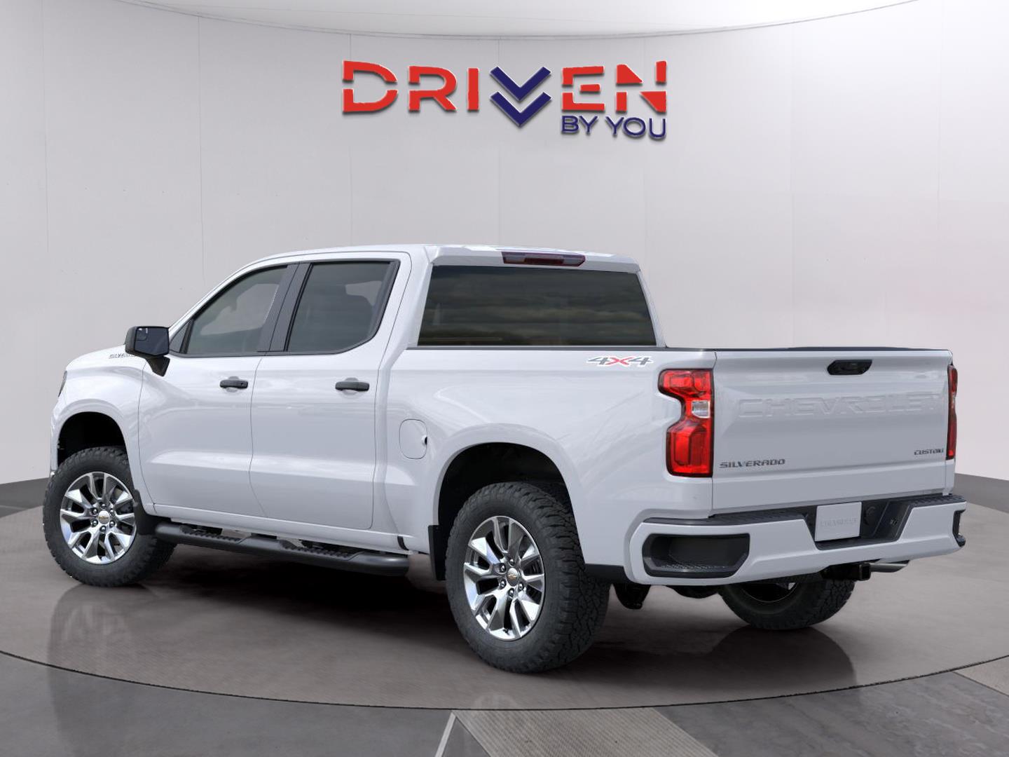 2026 Chevrolet Silverado 1500 Custom photo 4