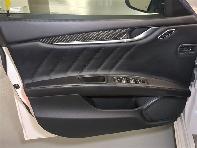 2022 Maserati Ghibli Modena Q4 photo 10