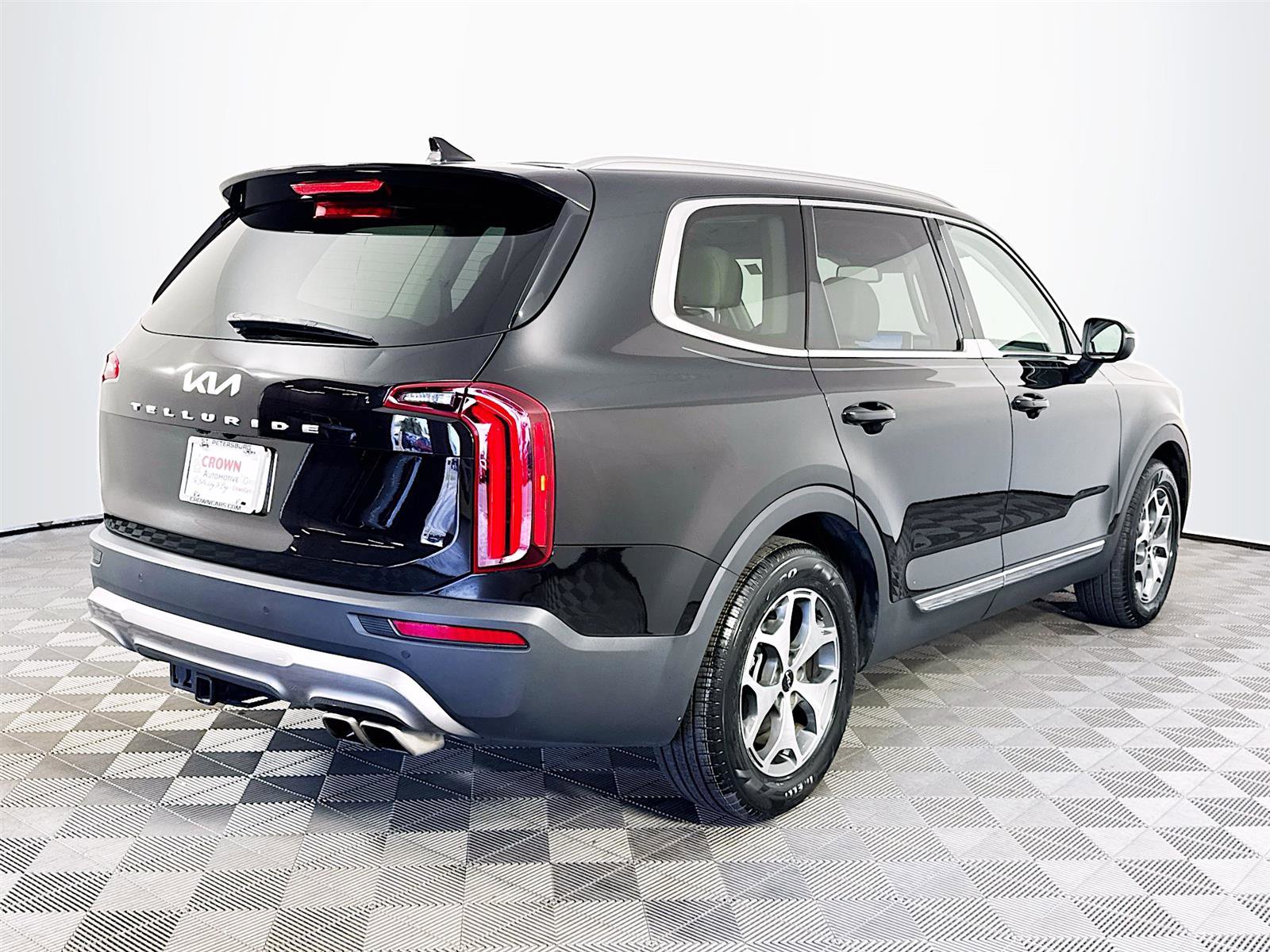 2022 Kia Telluride EX photo 7