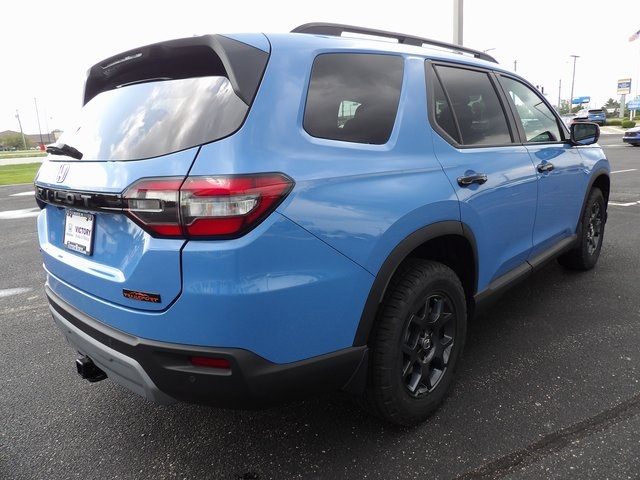 2025 Honda Pilot TrailSport photo 7