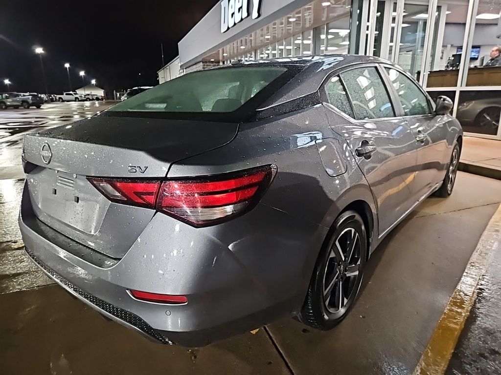 2024 Nissan Sentra SV photo 3