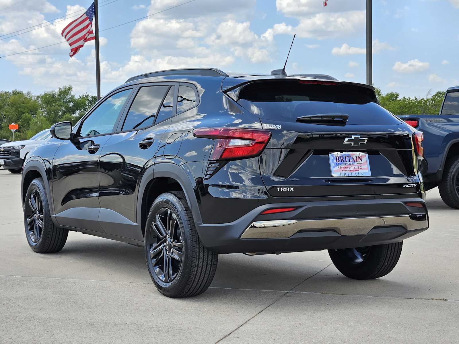 2025 Chevrolet Trax ACTIV photo 3