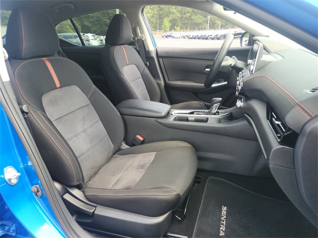 2024 Nissan Sentra SR photo 12