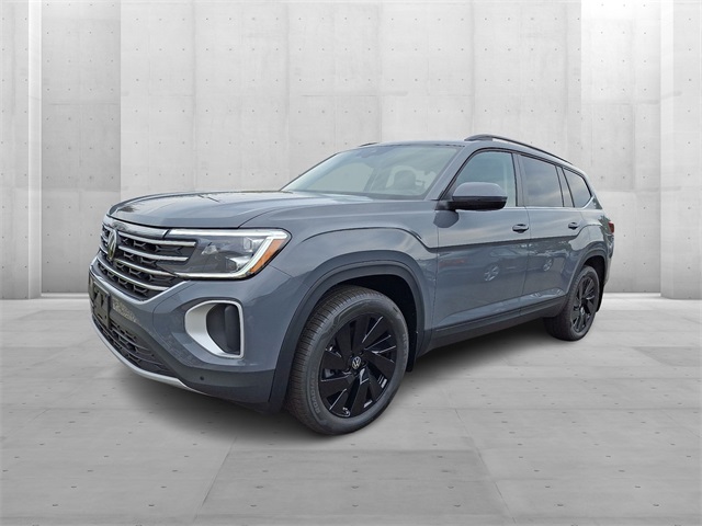 2026 Volkswagen Atlas SE Technology photo 2