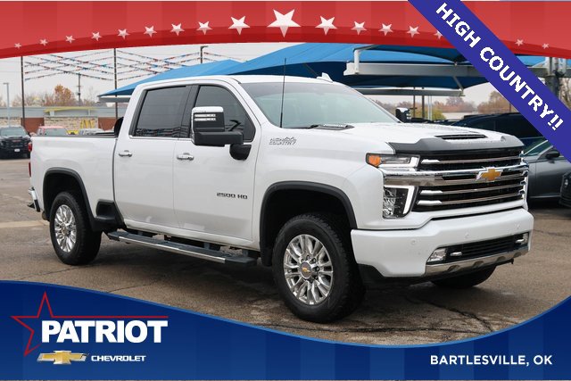 2023 Chevrolet Silverado 2500HD High Country's photo