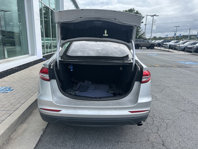 2019 Ford Fusion SE photo 3