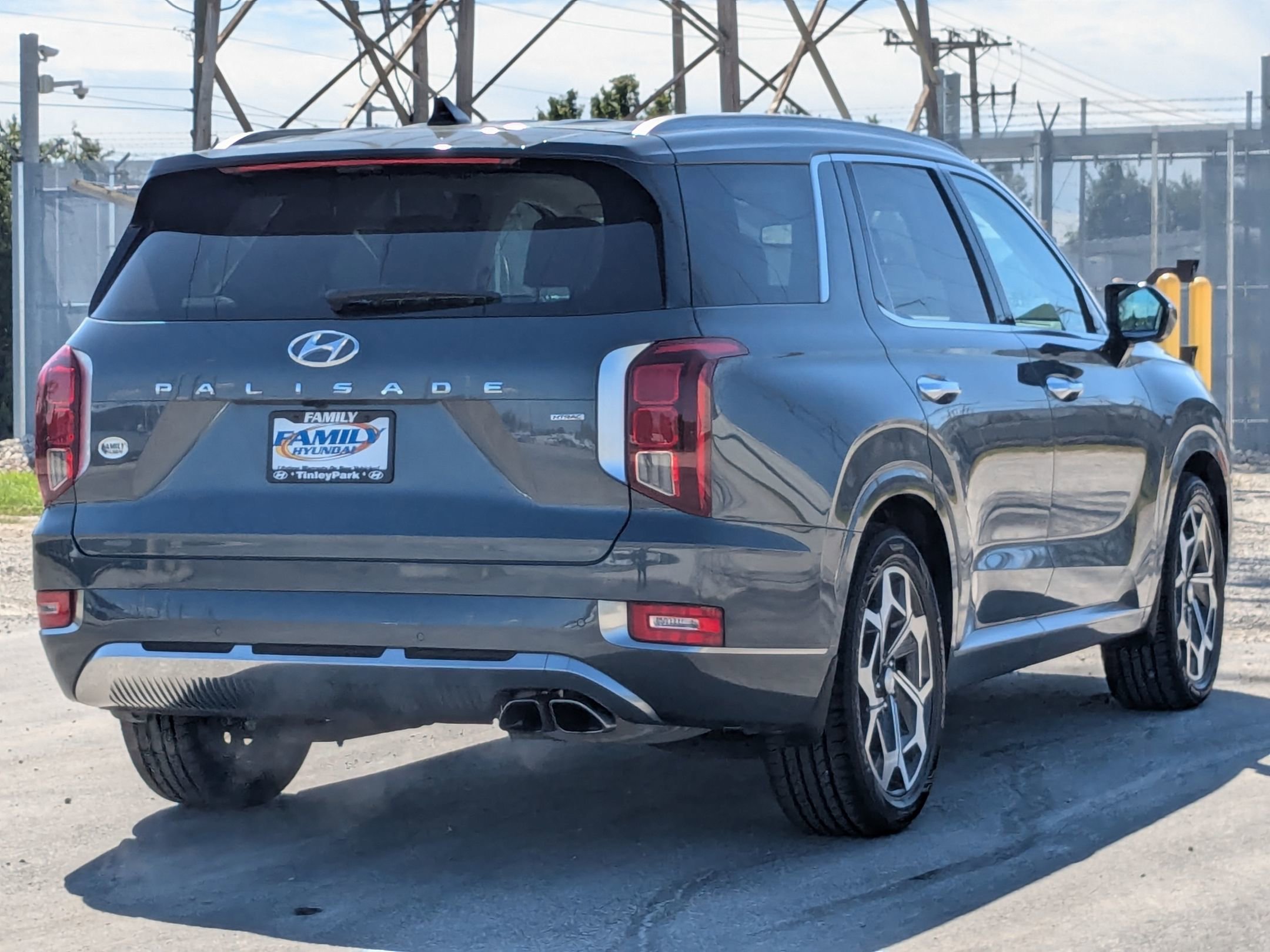 2022 Hyundai Palisade Calligraphy photo 3