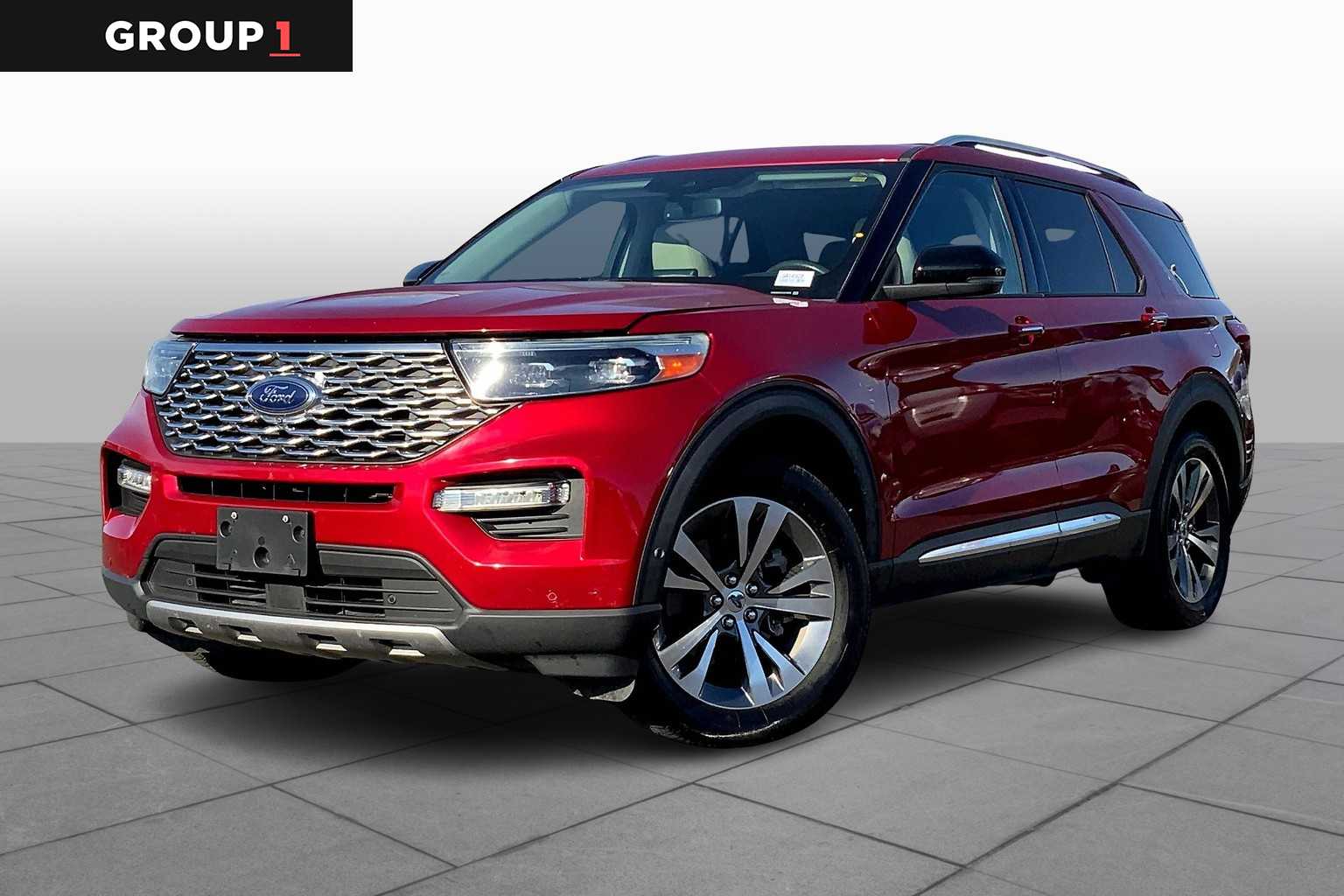 2020 Ford Explorer Platinum's photo