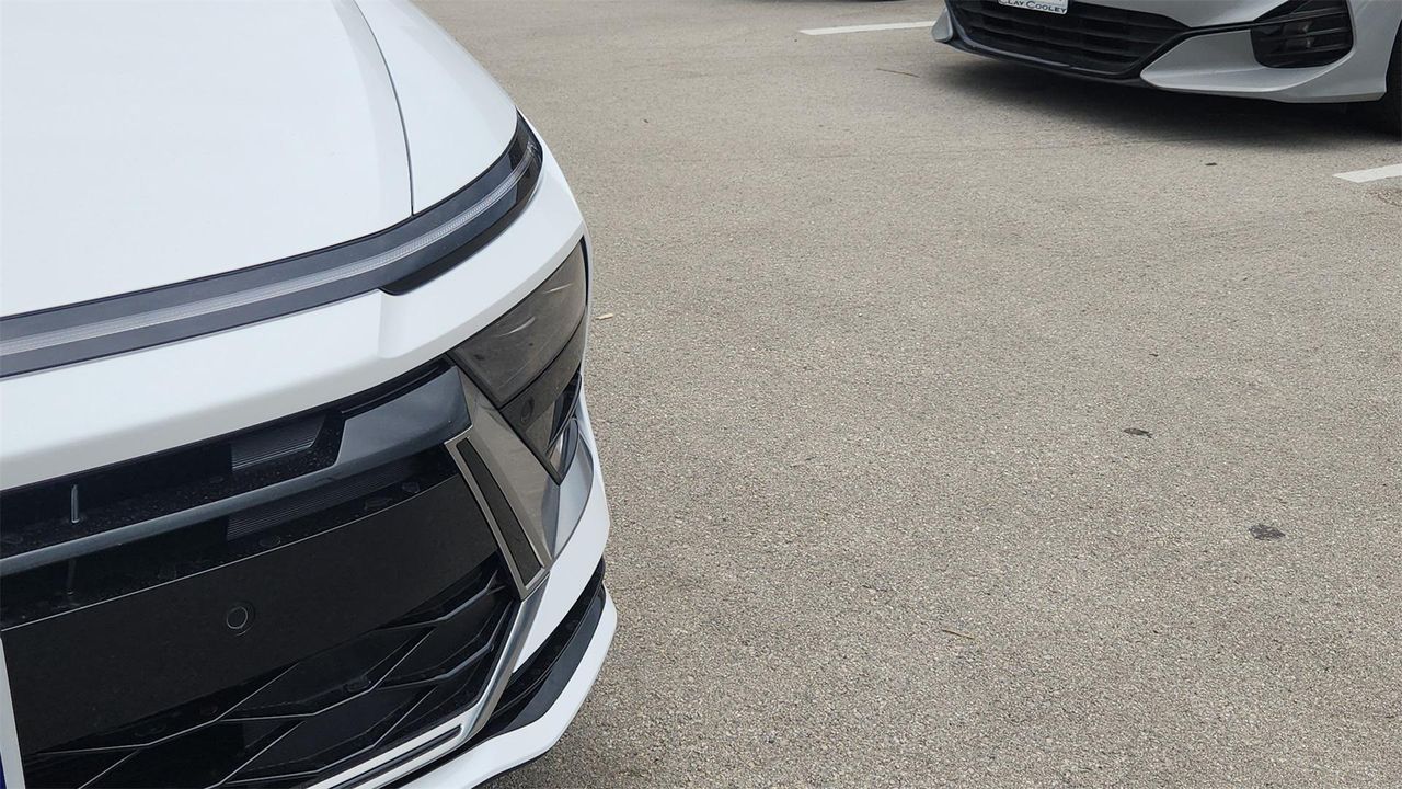 2025 Hyundai Sonata Hybrid Limited photo 24