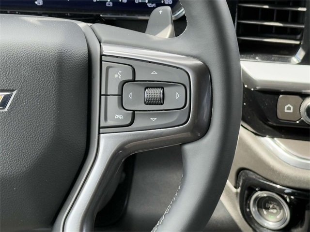2023 Chevrolet Silverado 1500 High Country photo 23
