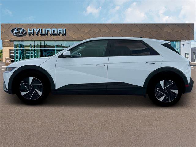 2025 Hyundai Ioniq 5 SE photo 3