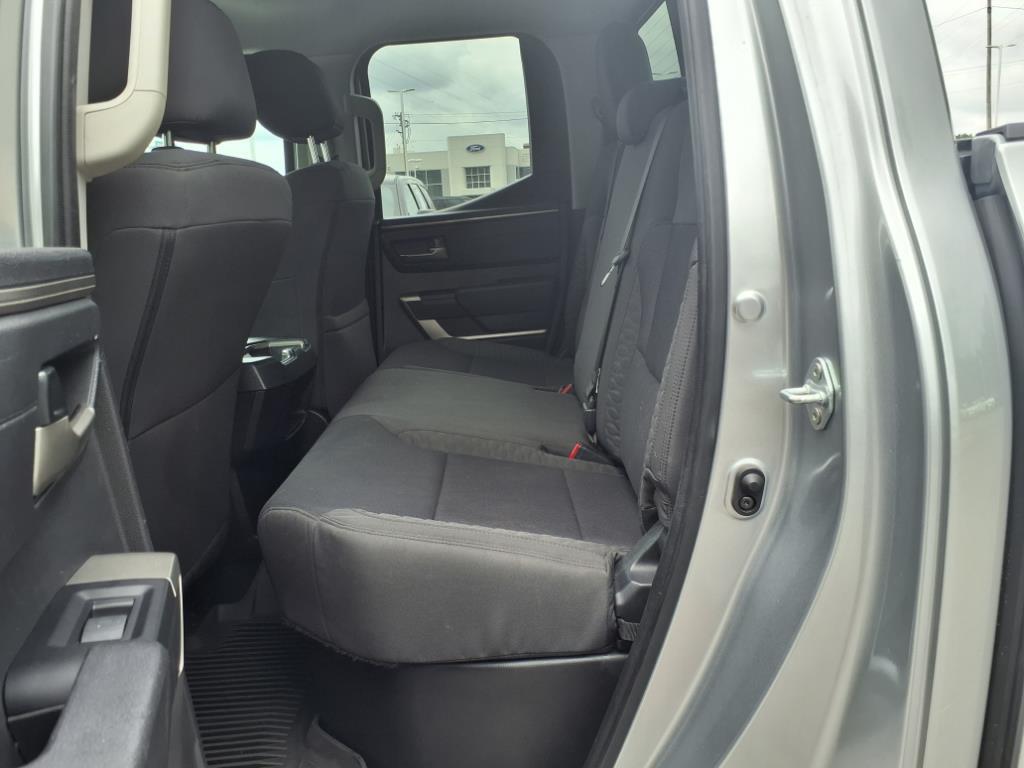 2022 Toyota Tundra SR5 photo 23