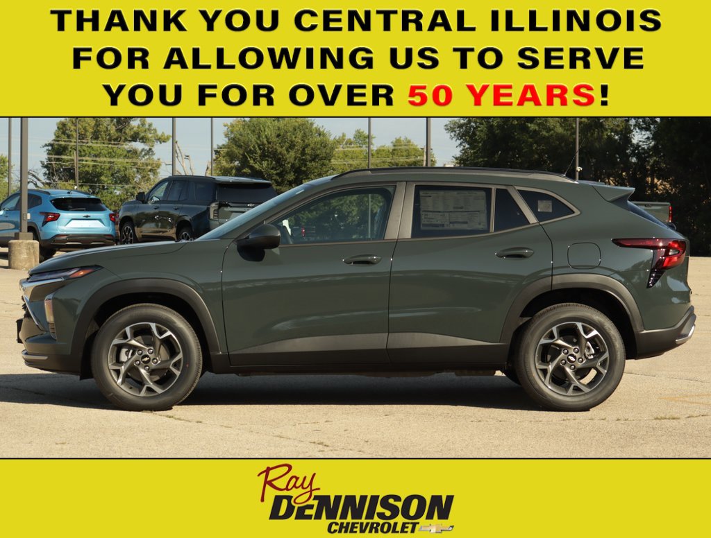 2025 Chevrolet Trax LT photo 3